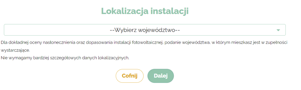 Formularz kalkulatora fotowoltaicznego umożliwiający wybór województwa dla dokładnej oceny nasłonecznienia oraz dopasowania instalacji fotowoltaicznej.